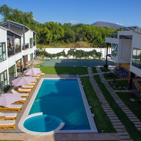 Отель Grand Gardenia Атлиско Экстерьер фото